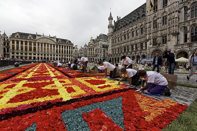 Flower carpet